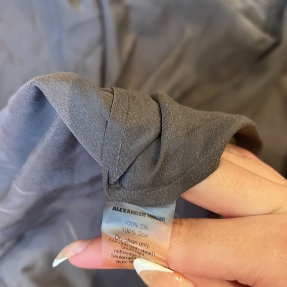 T by Alexander Wang Woman’s Grey Silk Button Down Size S - Picture 5 of 5